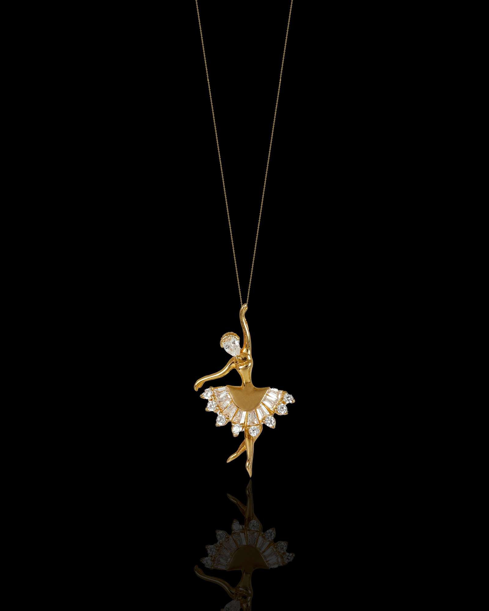 Gold plated Dancing diva 925 silver pendant with link chain