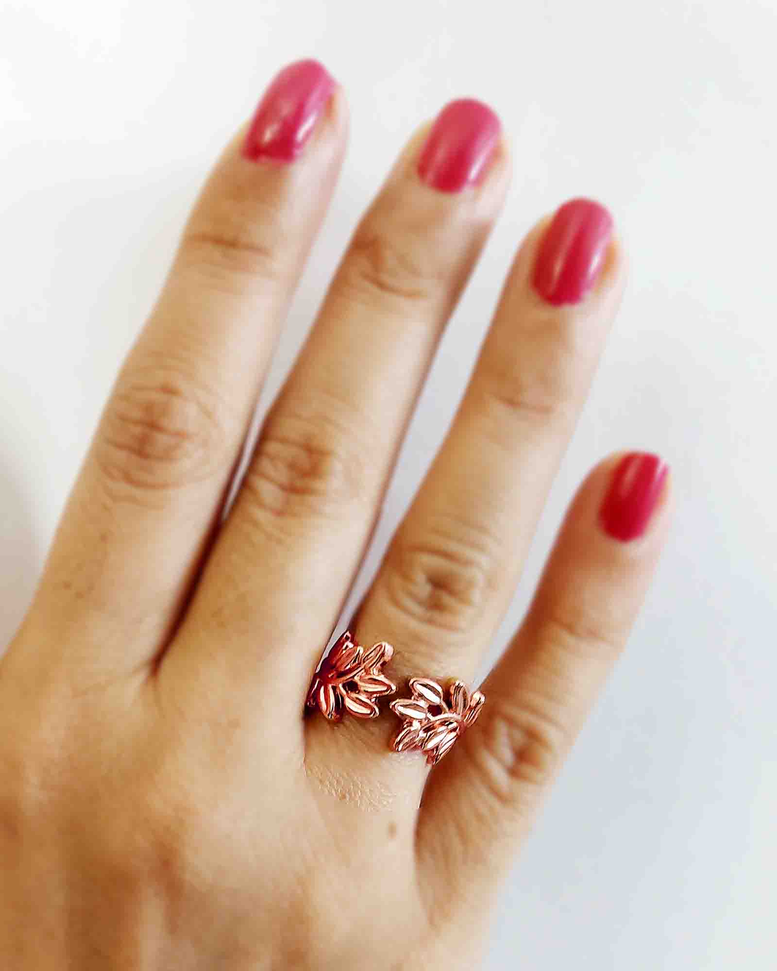 Twisted open leaf Rose Gold ring