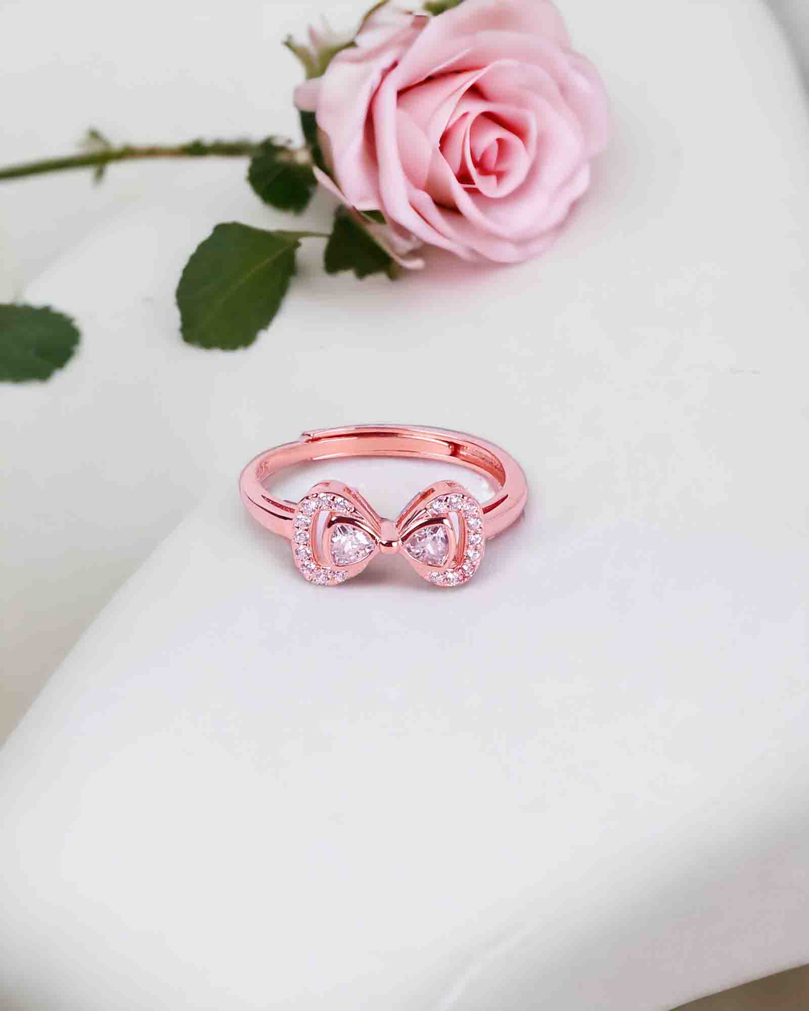 Bow Tie sterling silver ring with rose gold plating